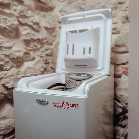 Design In The Heart Of Old Town شقة