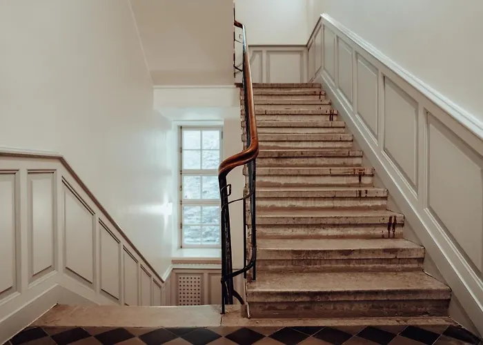 Design In The Heart Of Old Town Apartament